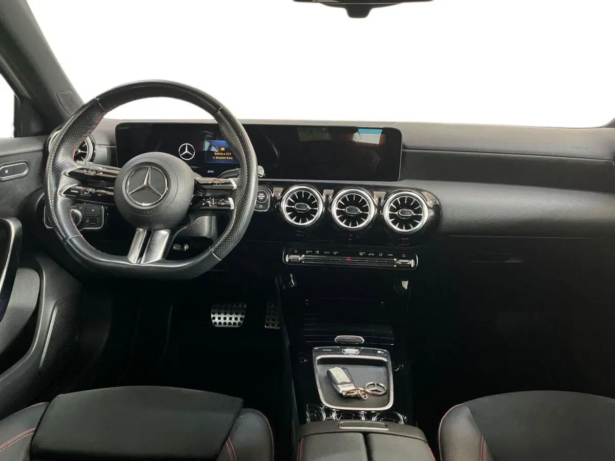 Mercedes-Benz Classe A usata a Bari (8)