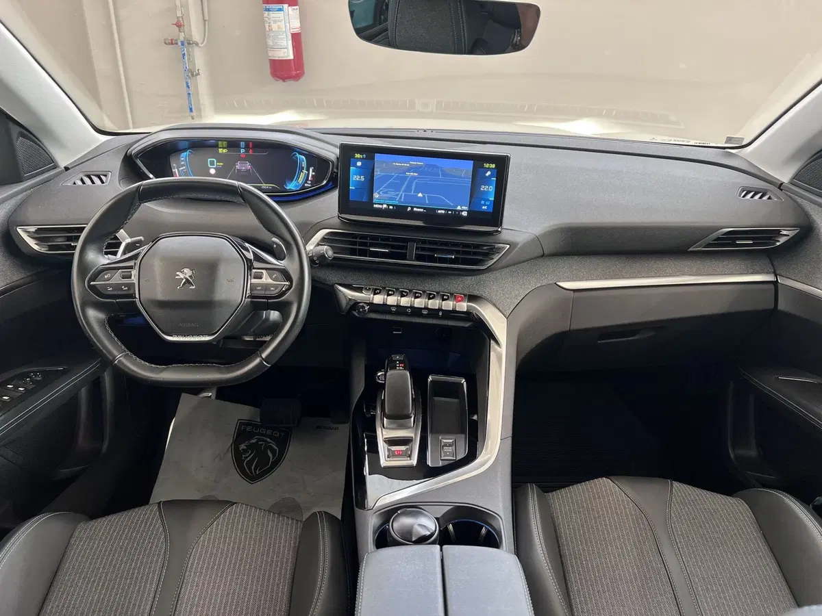 Peugeot 3008 usata a Bari (20)