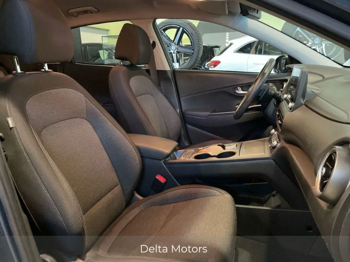Hyundai Kona usata a Macerata (14)