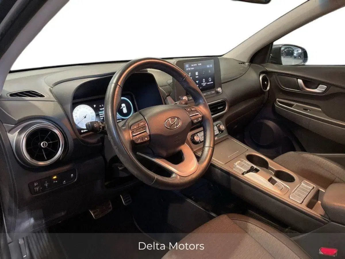 Hyundai Kona usata a Macerata (16)