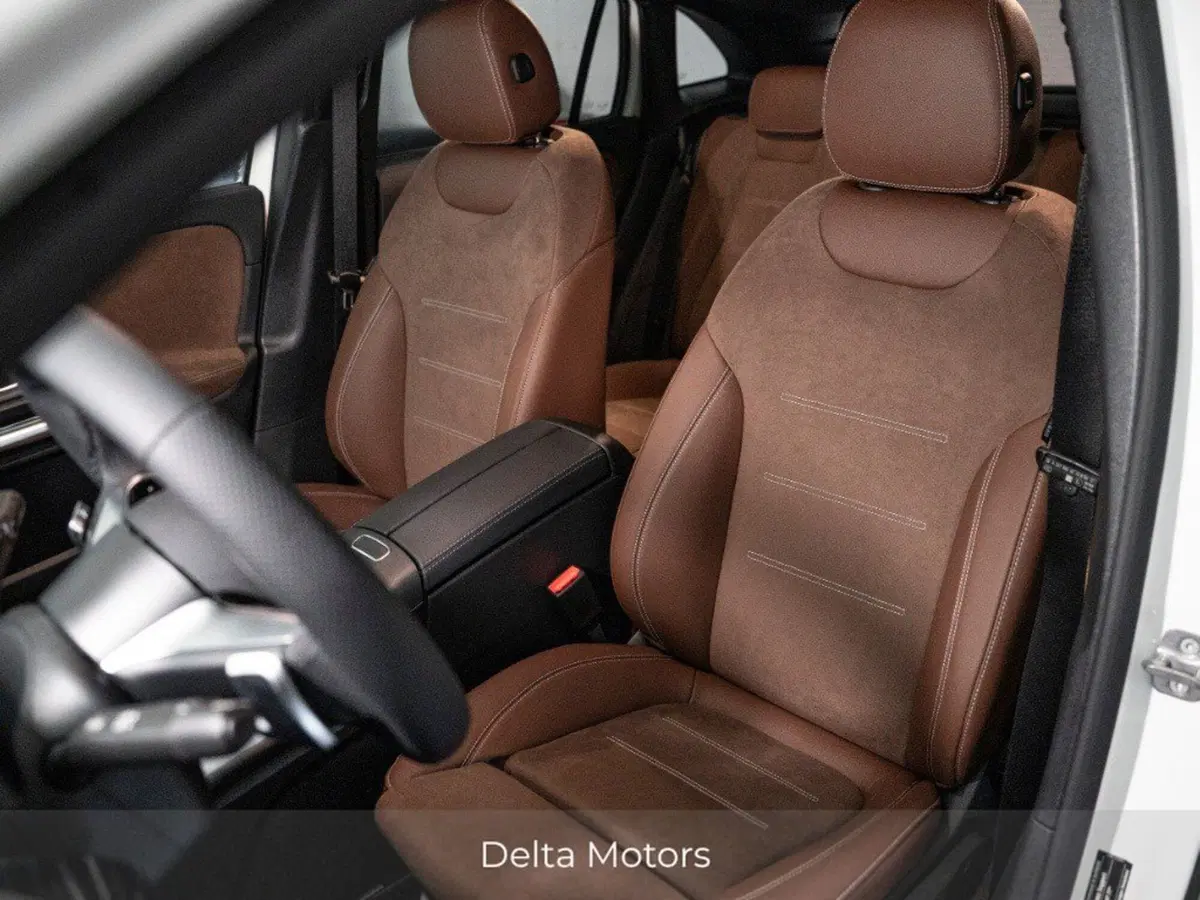 Mercedes-Benz GLA SUV nuova a Macerata (11)
