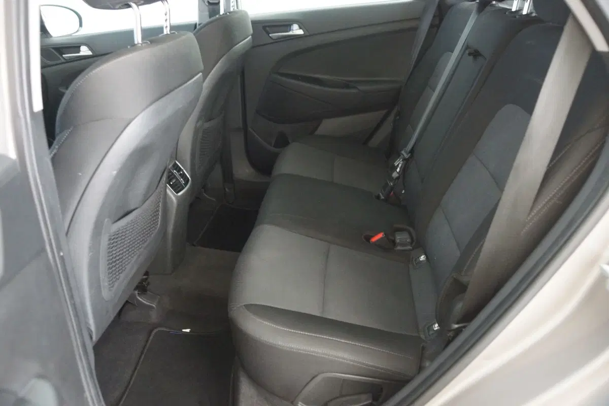 Hyundai Tucson usata a Torino (9)