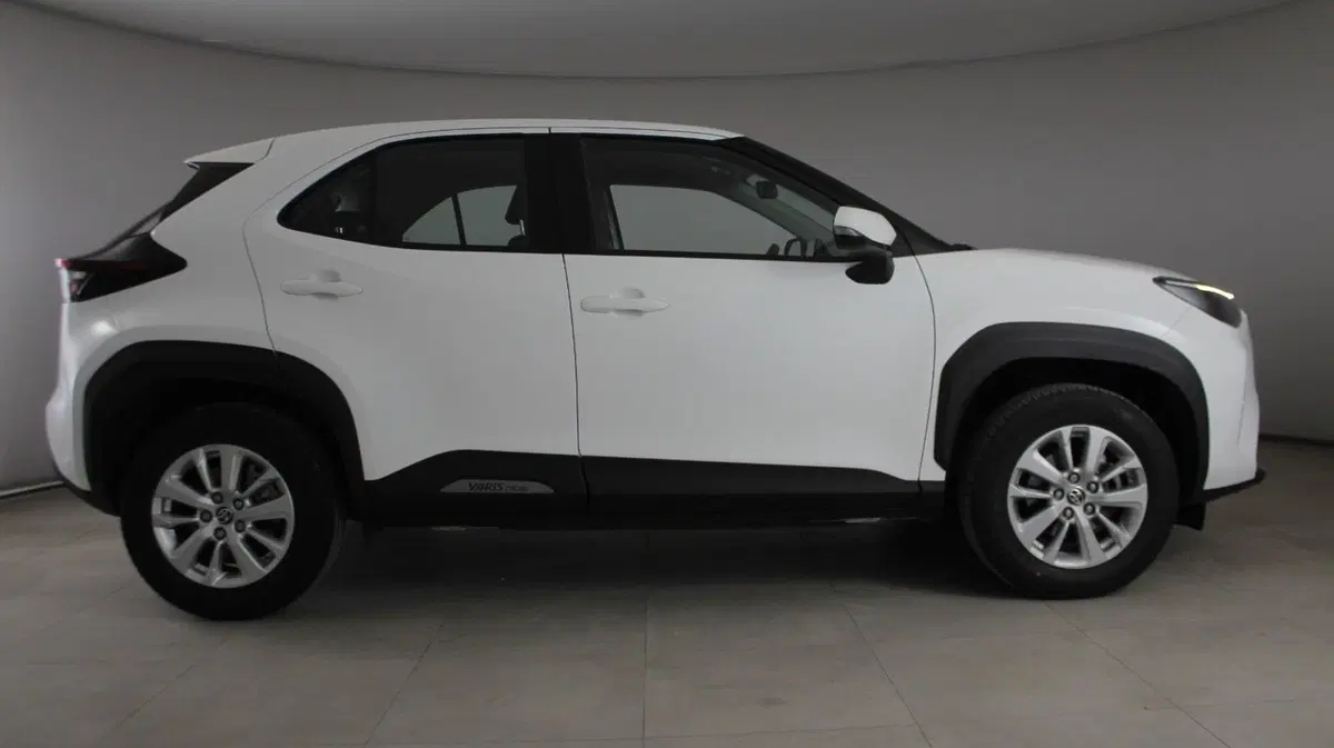 Toyota Yaris Cross usata a Palermo (14)