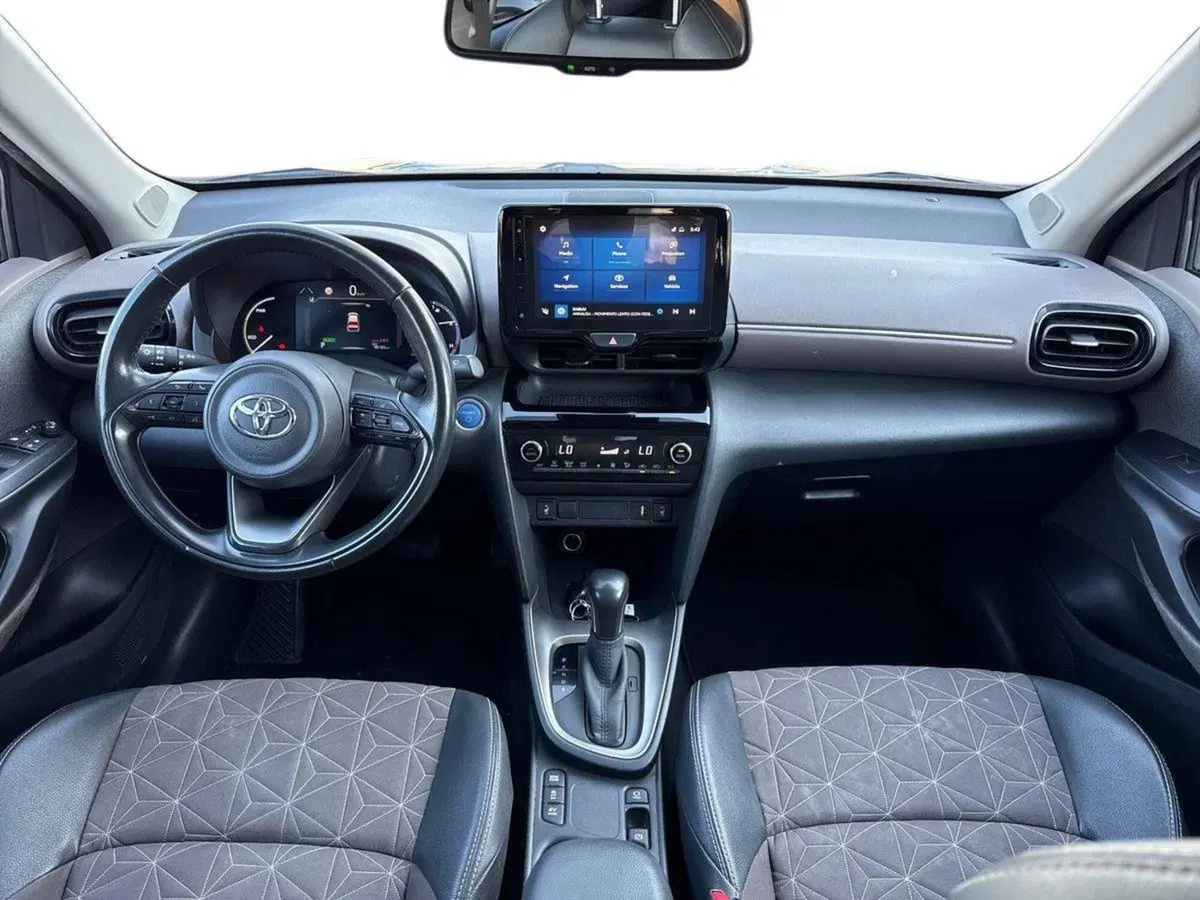Toyota Yaris Cross usata a Palermo (16)