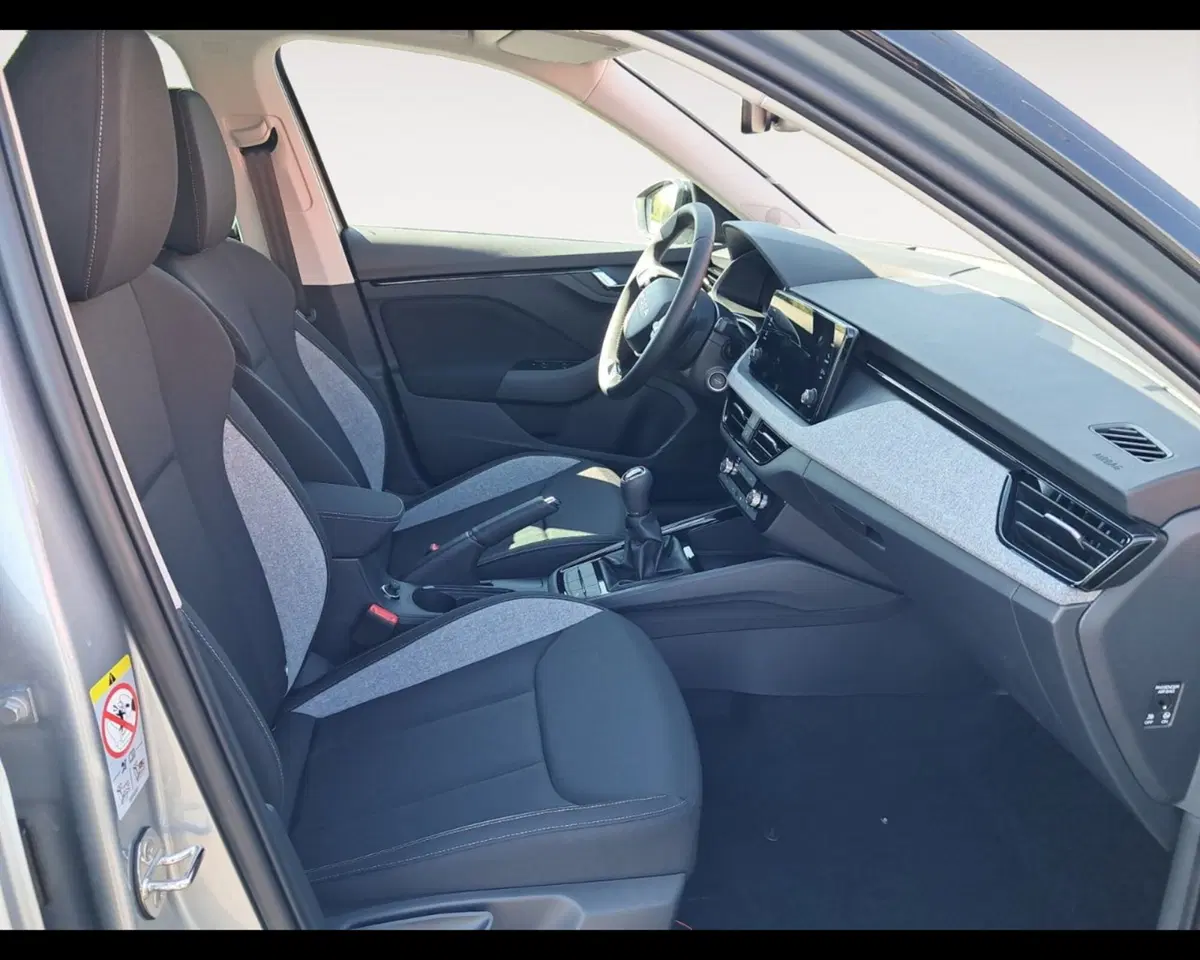 Skoda Kamiq nuova a Ravenna (15)