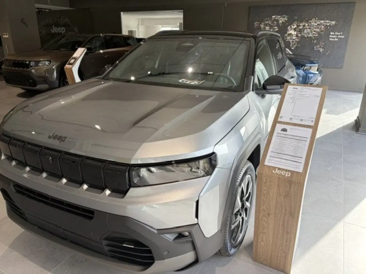 Jeep Compass nuova a Benevento