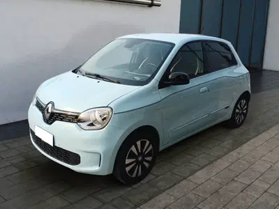 Renault Twingo Techno 22kWh del 2024 usata a Ceccano