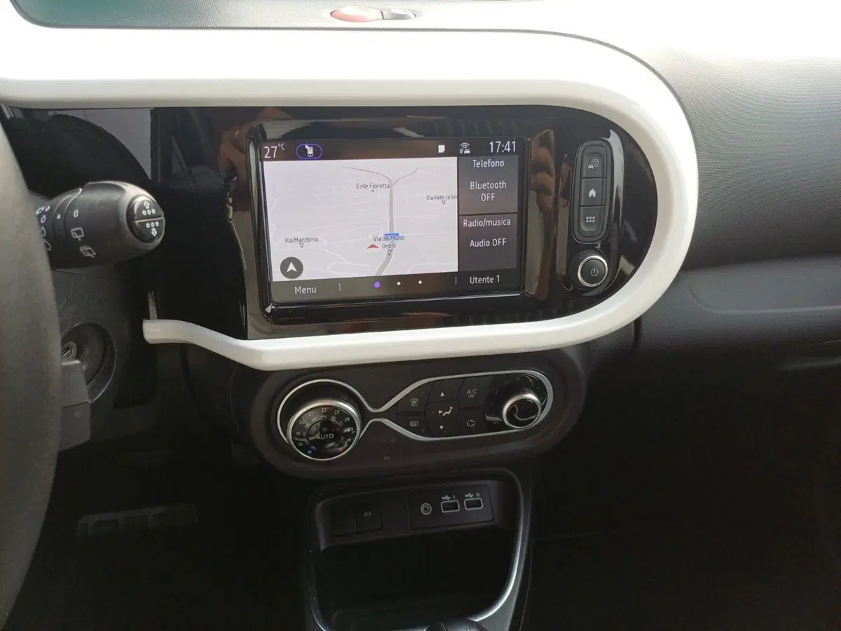Renault Twingo usata a Frosinone (14)