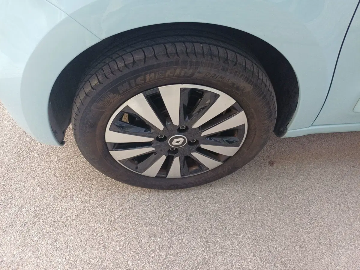 Renault Twingo usata a Frosinone (9)