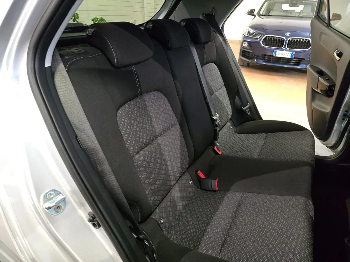 Kia Picanto usata a Rimini (10)