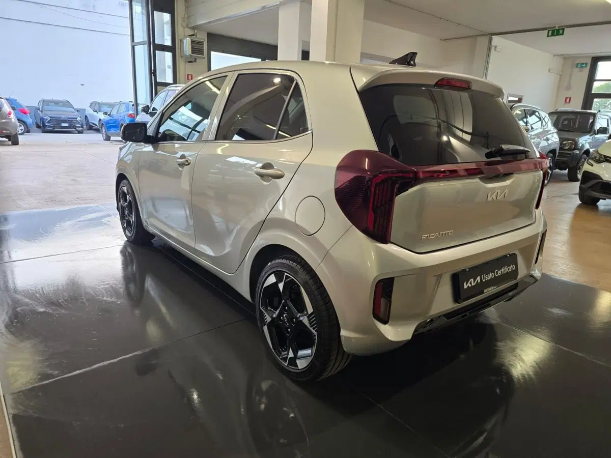 Kia Picanto usata a Rimini (5)