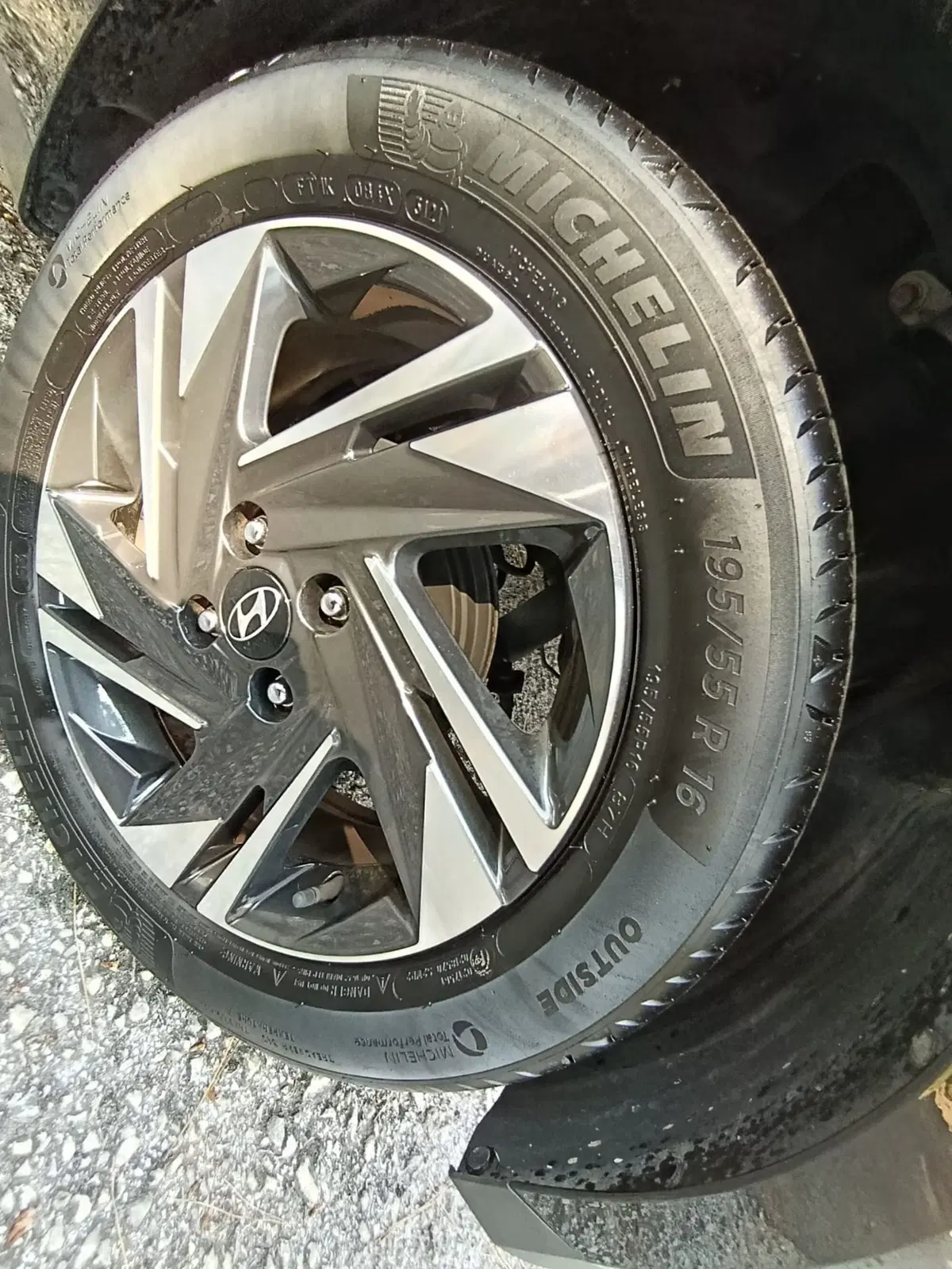 Hyundai i20 usata a Massa-Carrara (13)