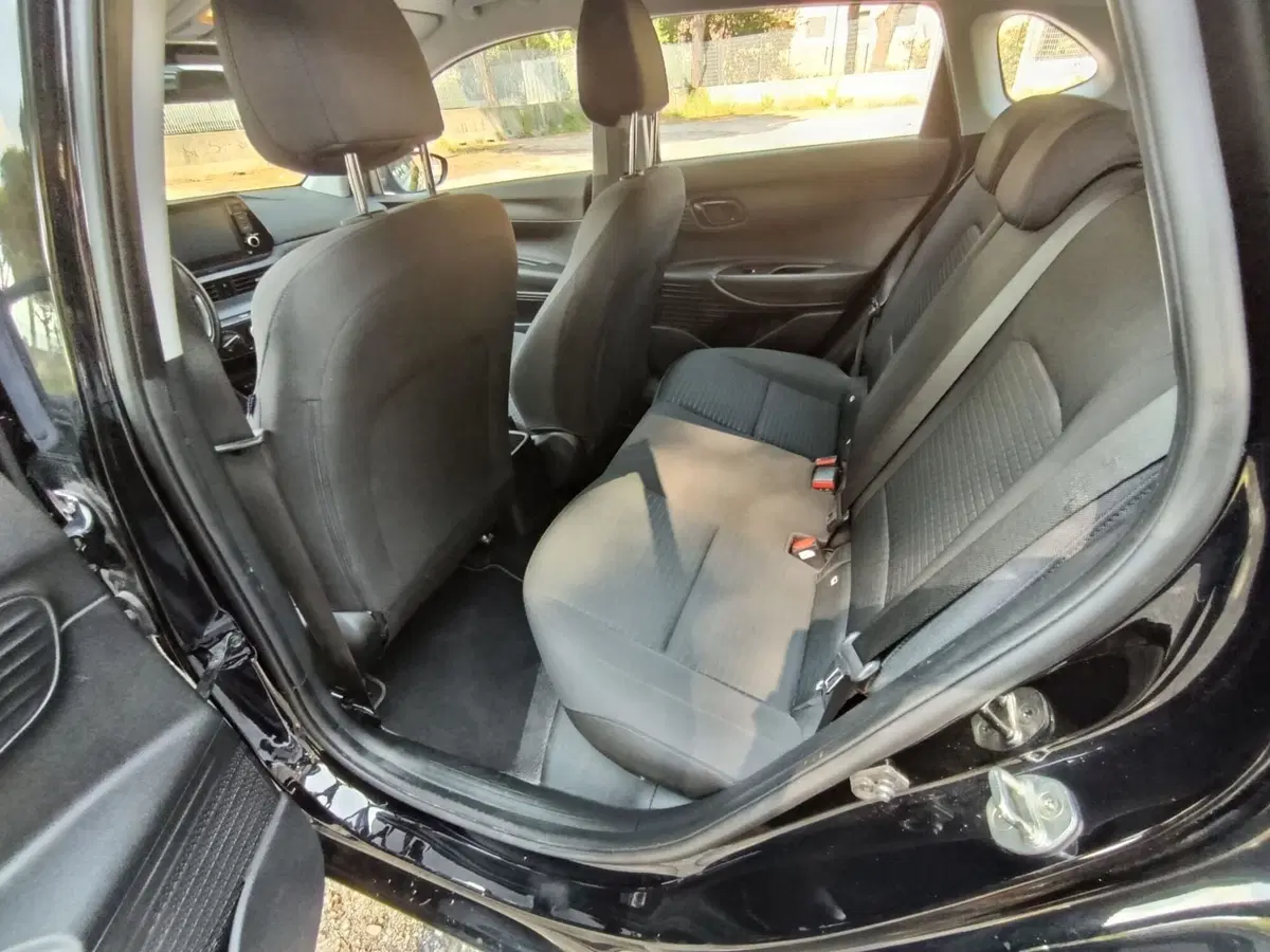 Hyundai i20 usata a Massa-Carrara (19)