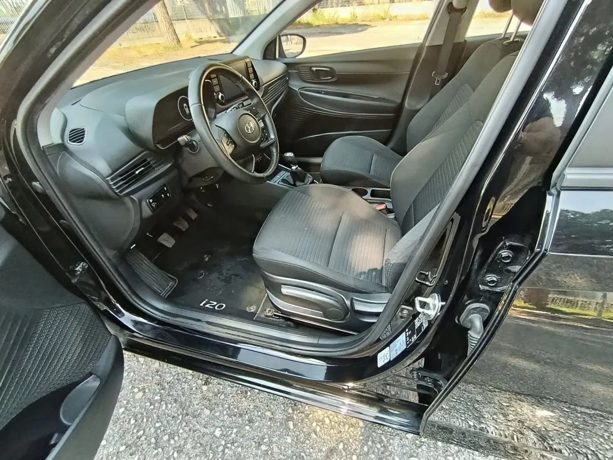 Hyundai i20 usata a Massa-Carrara (5)
