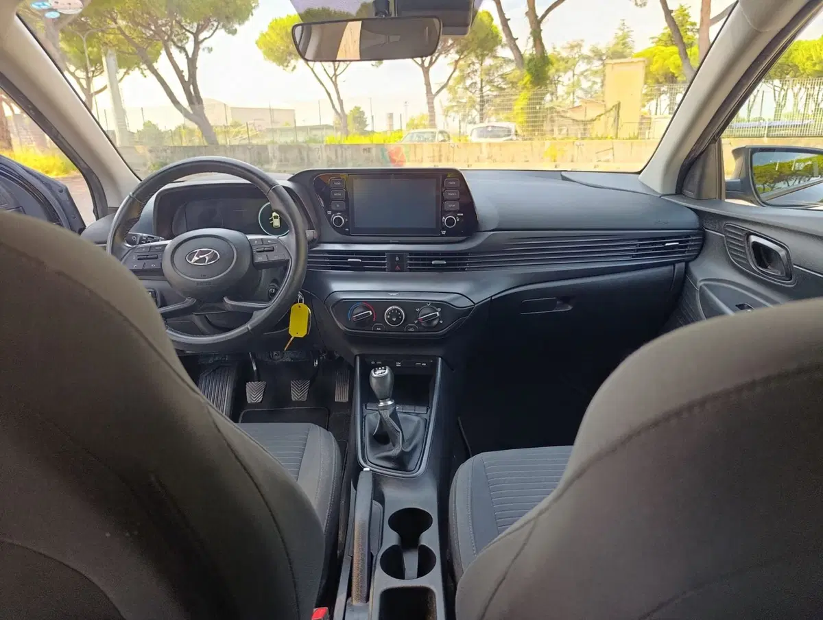 Hyundai i20 usata a Massa-Carrara (6)