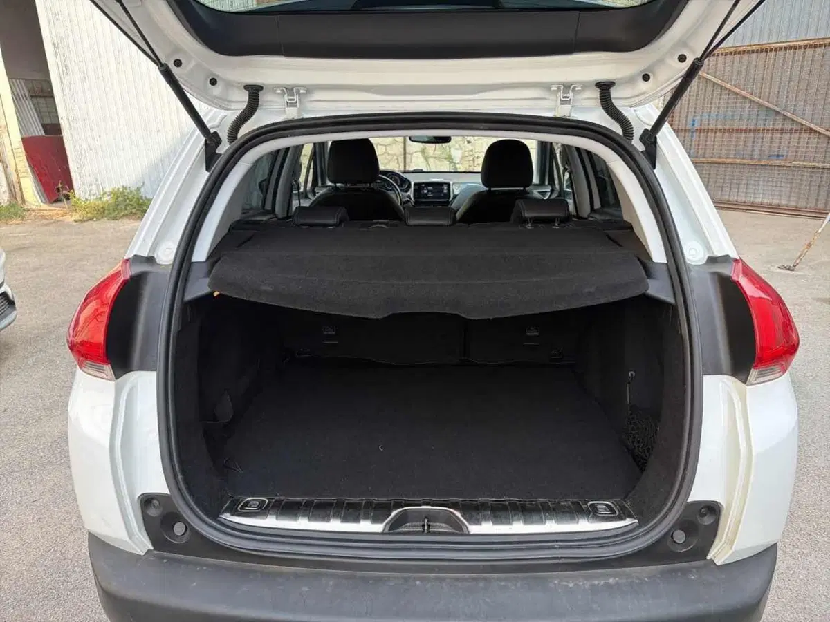 Peugeot 2008 usata a Foggia (11)