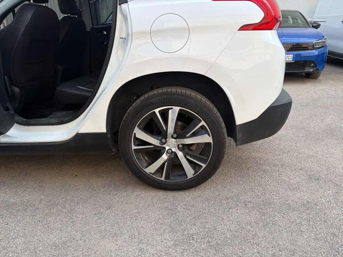 Peugeot 2008 usata a Foggia (12)
