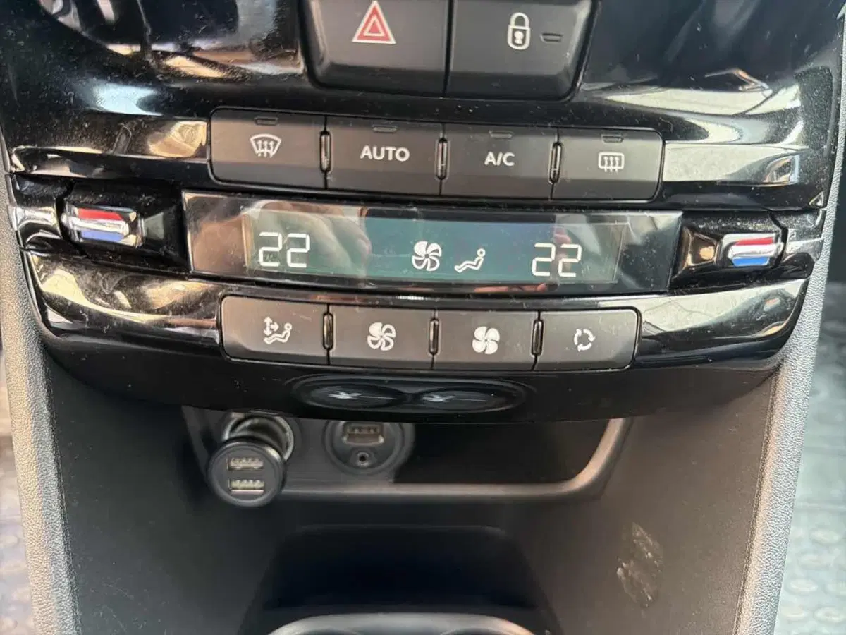 Peugeot 2008 usata a Foggia (17)