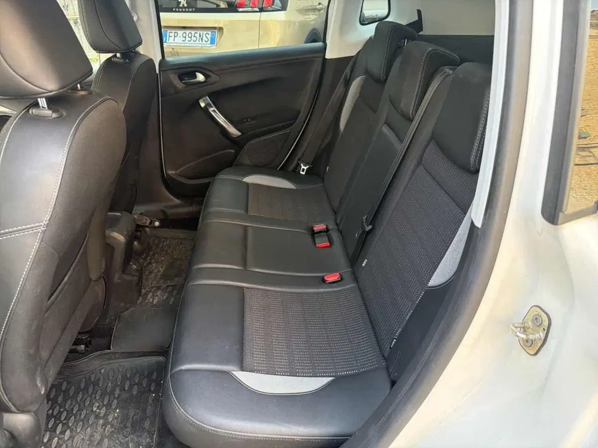 Peugeot 2008 usata a Foggia (19)