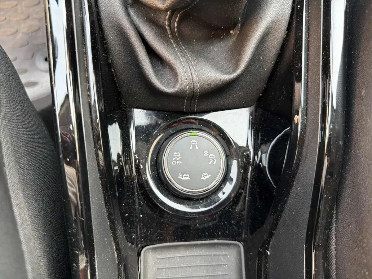 Peugeot 2008 usata a Foggia (9)