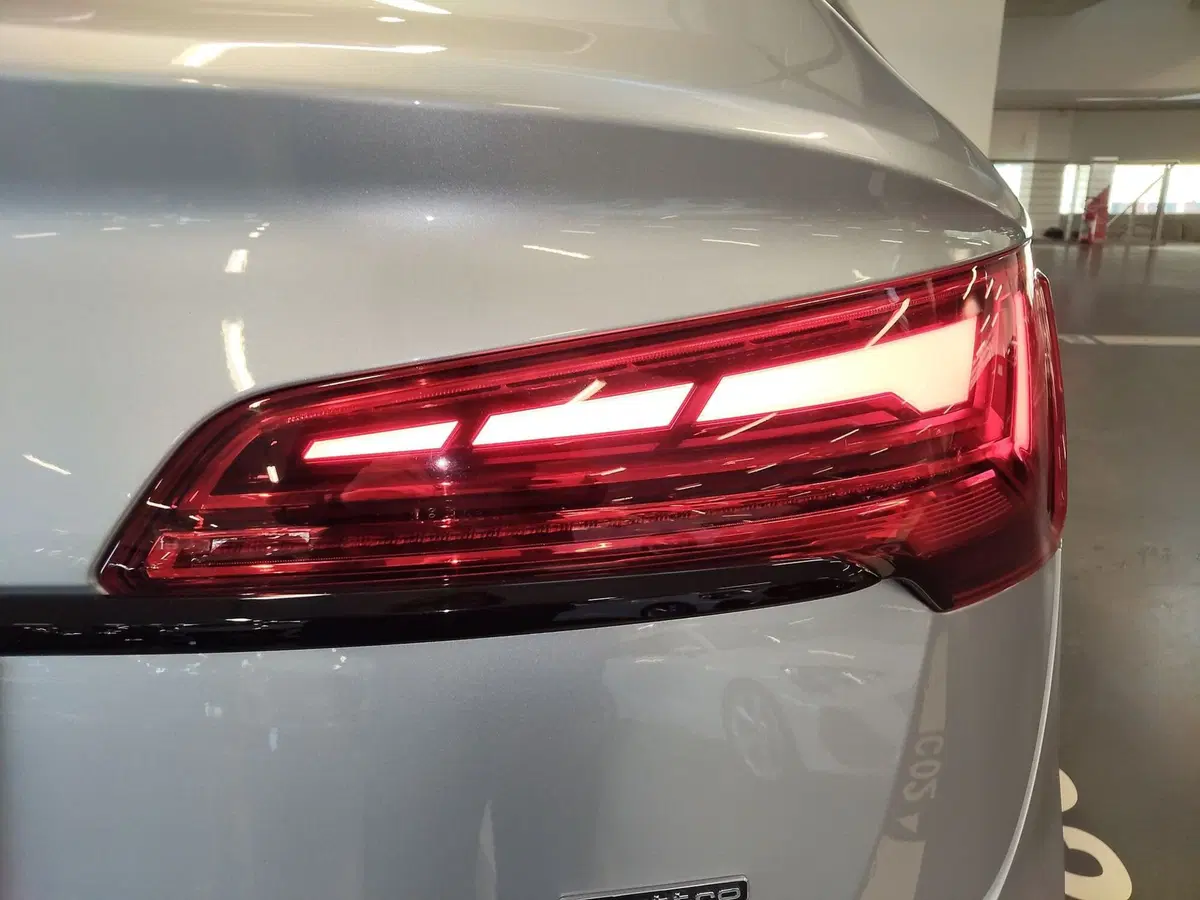 Audi Q5 Sportback usata a Modena (18)
