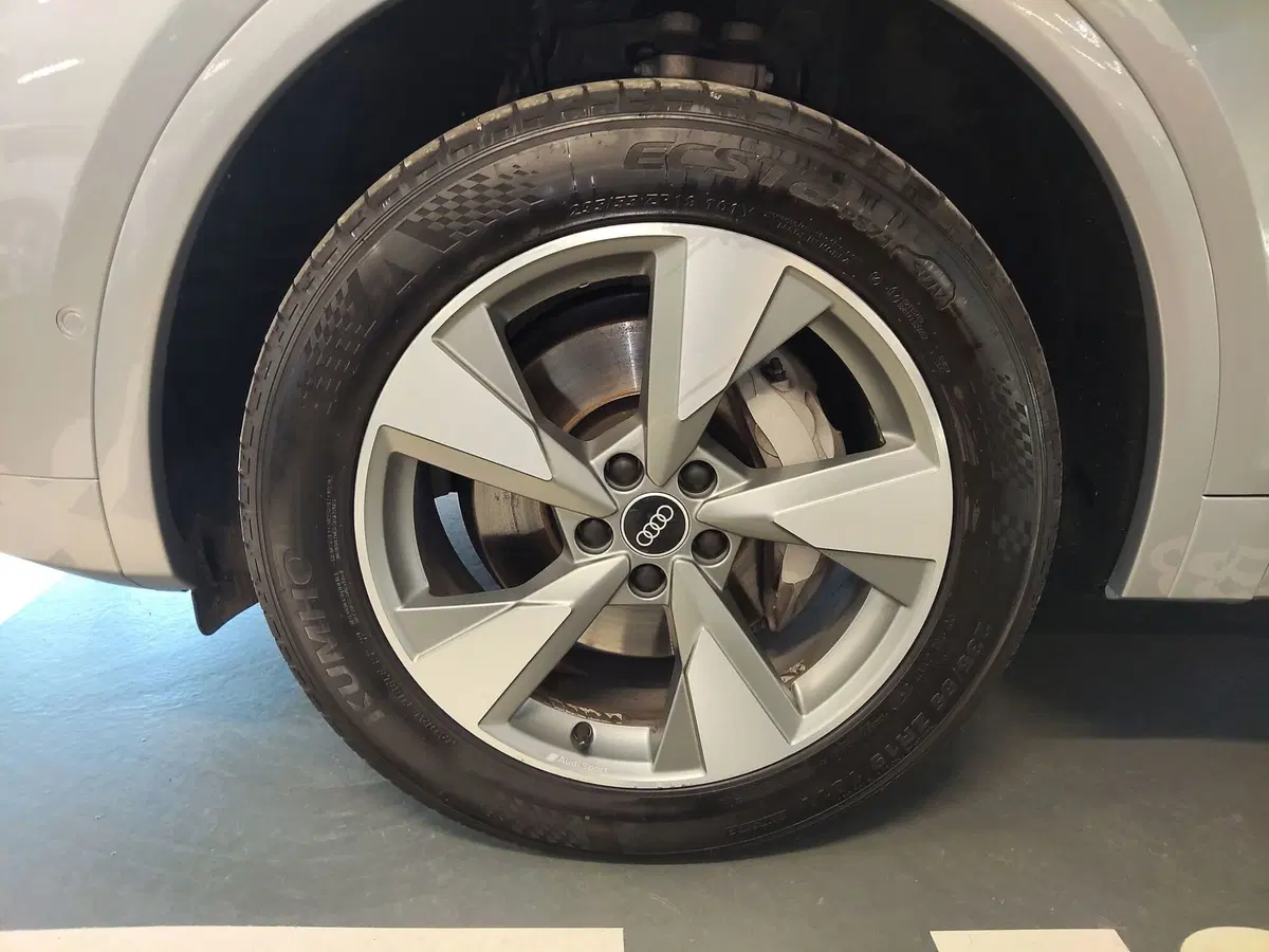 Audi Q5 Sportback usata a Modena (6)