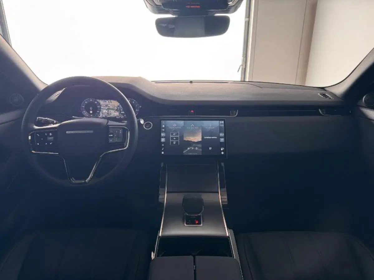 Land Rover Range Rover Evoque usata a Venezia (14)