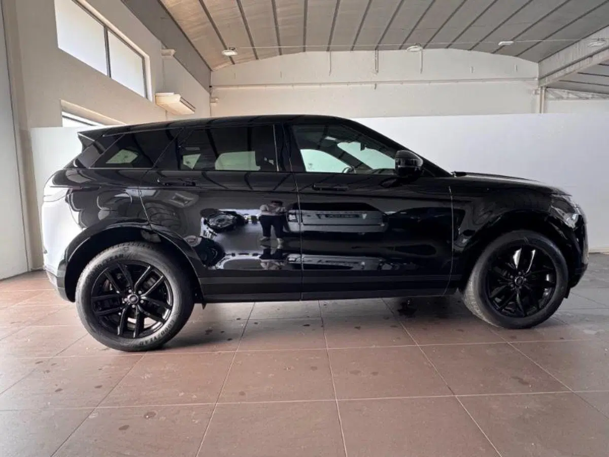 Land Rover Range Rover Evoque usata a Venezia (19)