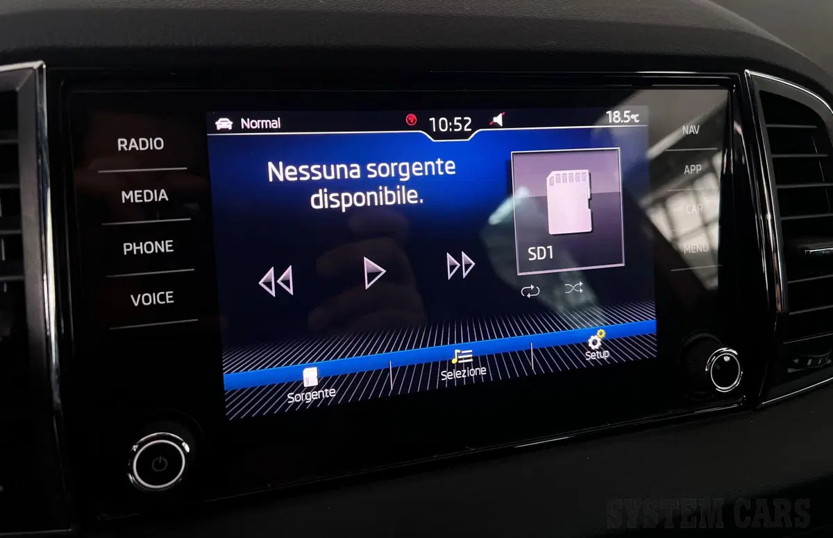 Skoda Karoq usata a Monza e Brianza (15)