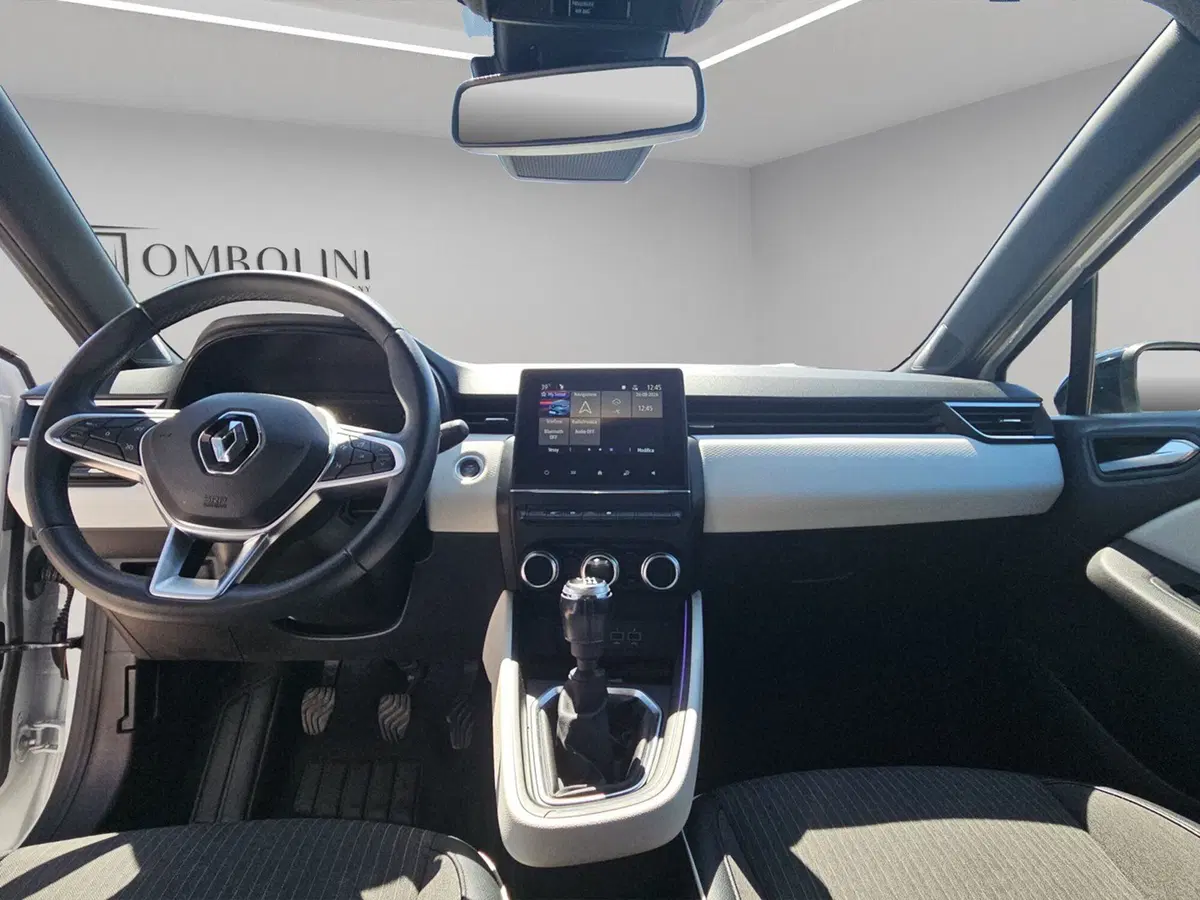 Renault Clio usata a Perugia (9)
