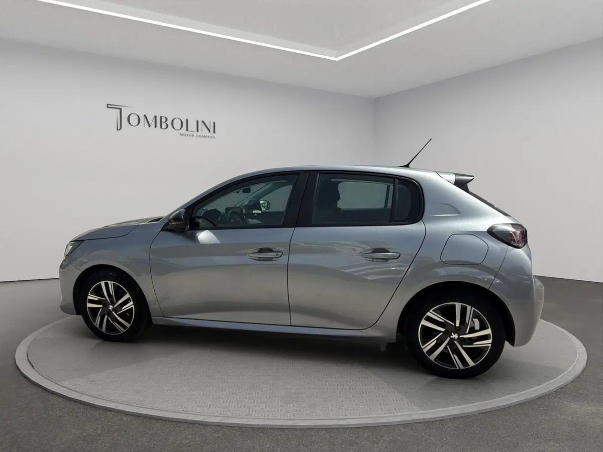 Peugeot 208 usata a Perugia (5)