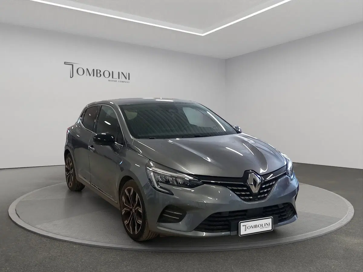 Renault Clio usata a Macerata (2)