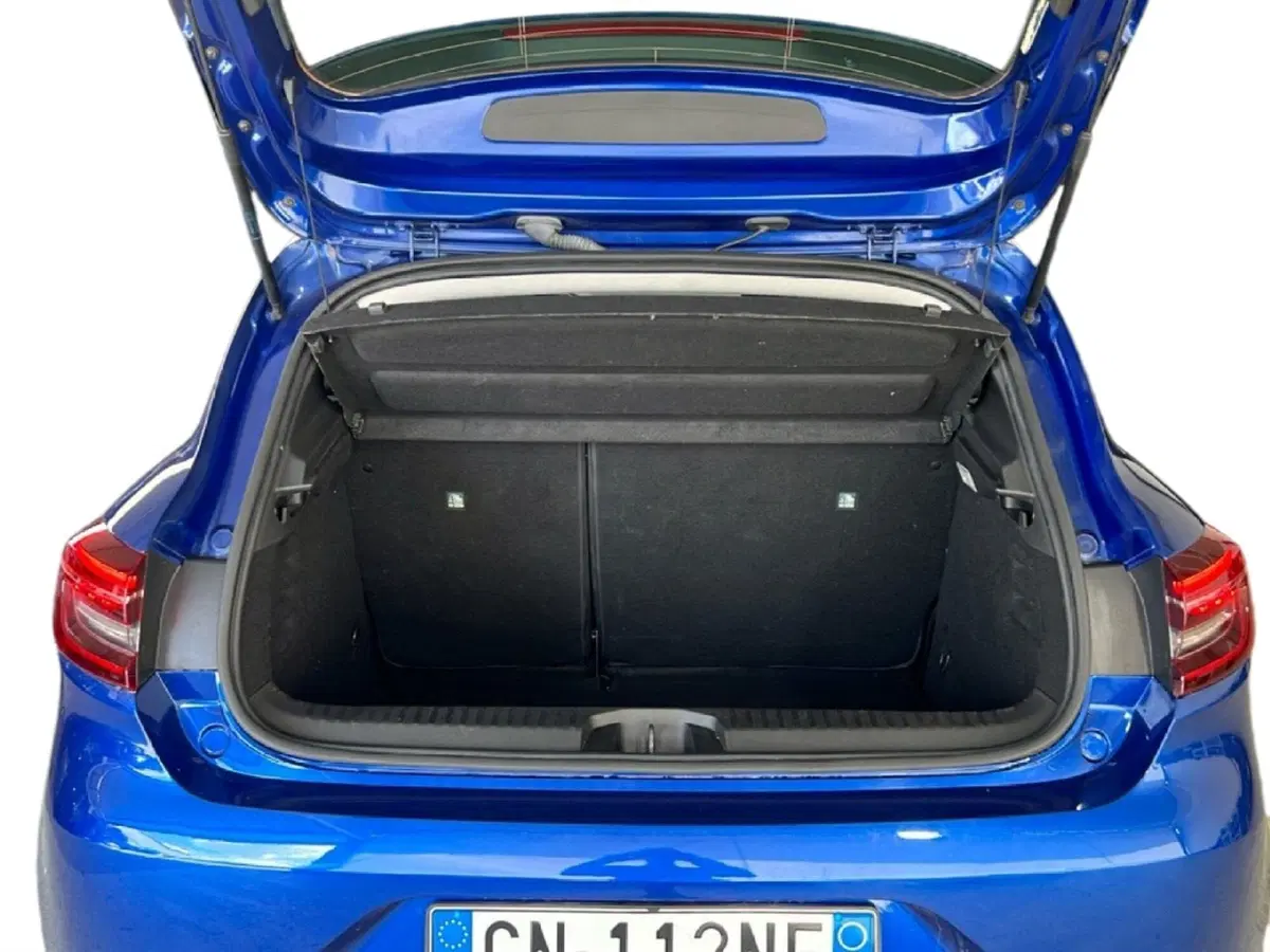 Renault Clio usata a Roma (10)