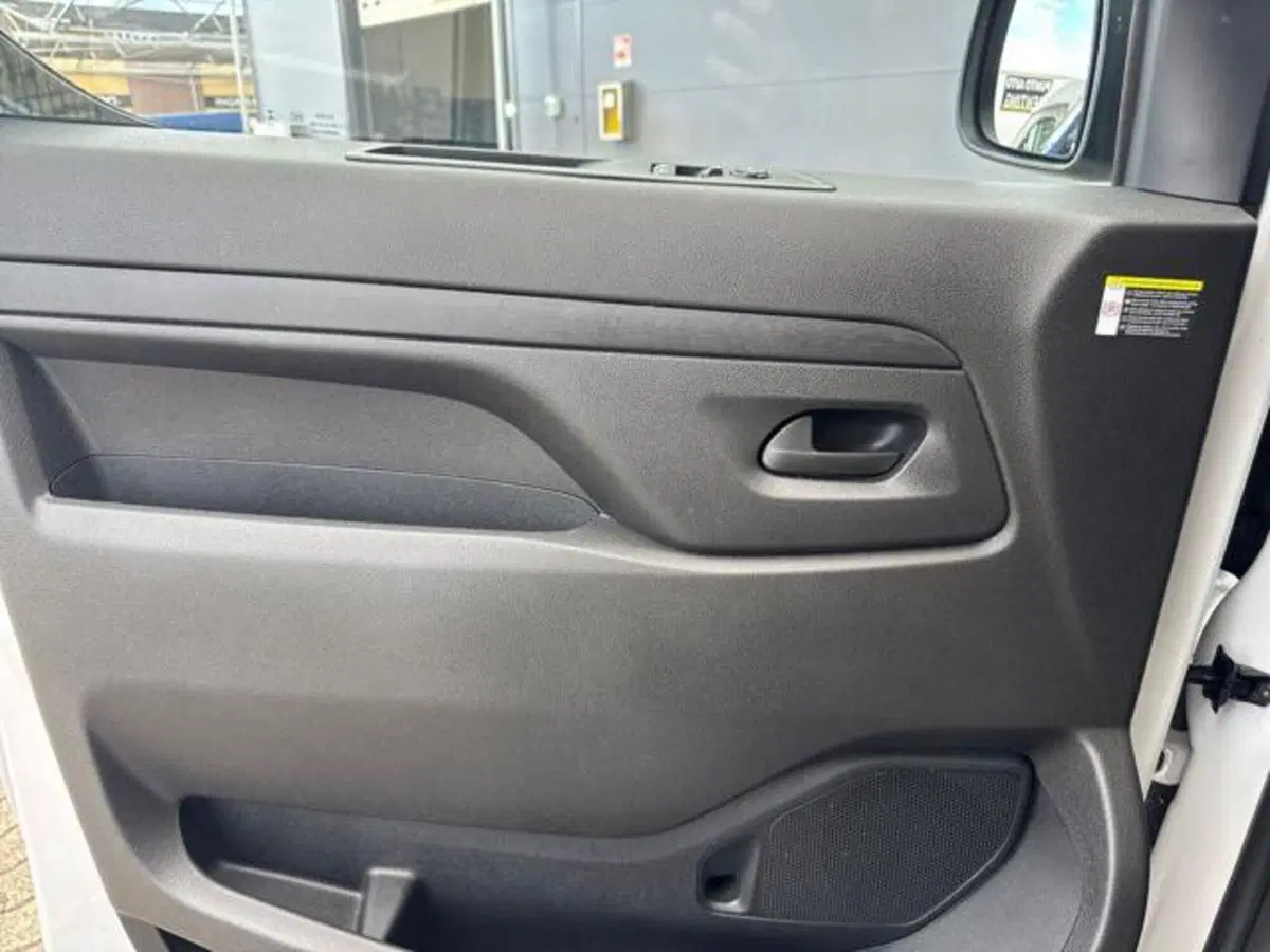 Peugeot e-Expert Furgone usata a Ancona (19)