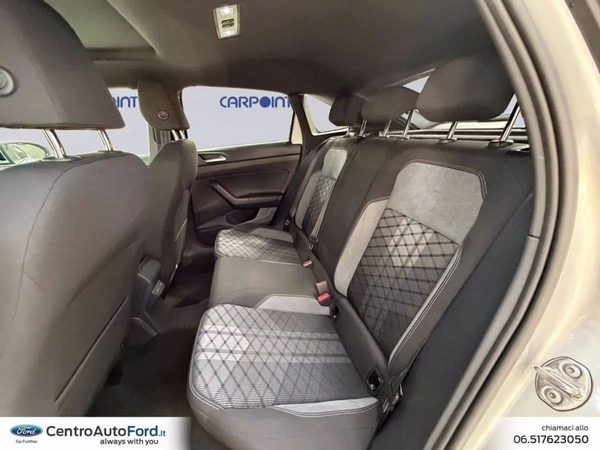 Volkswagen Taigo usata a Roma (13)