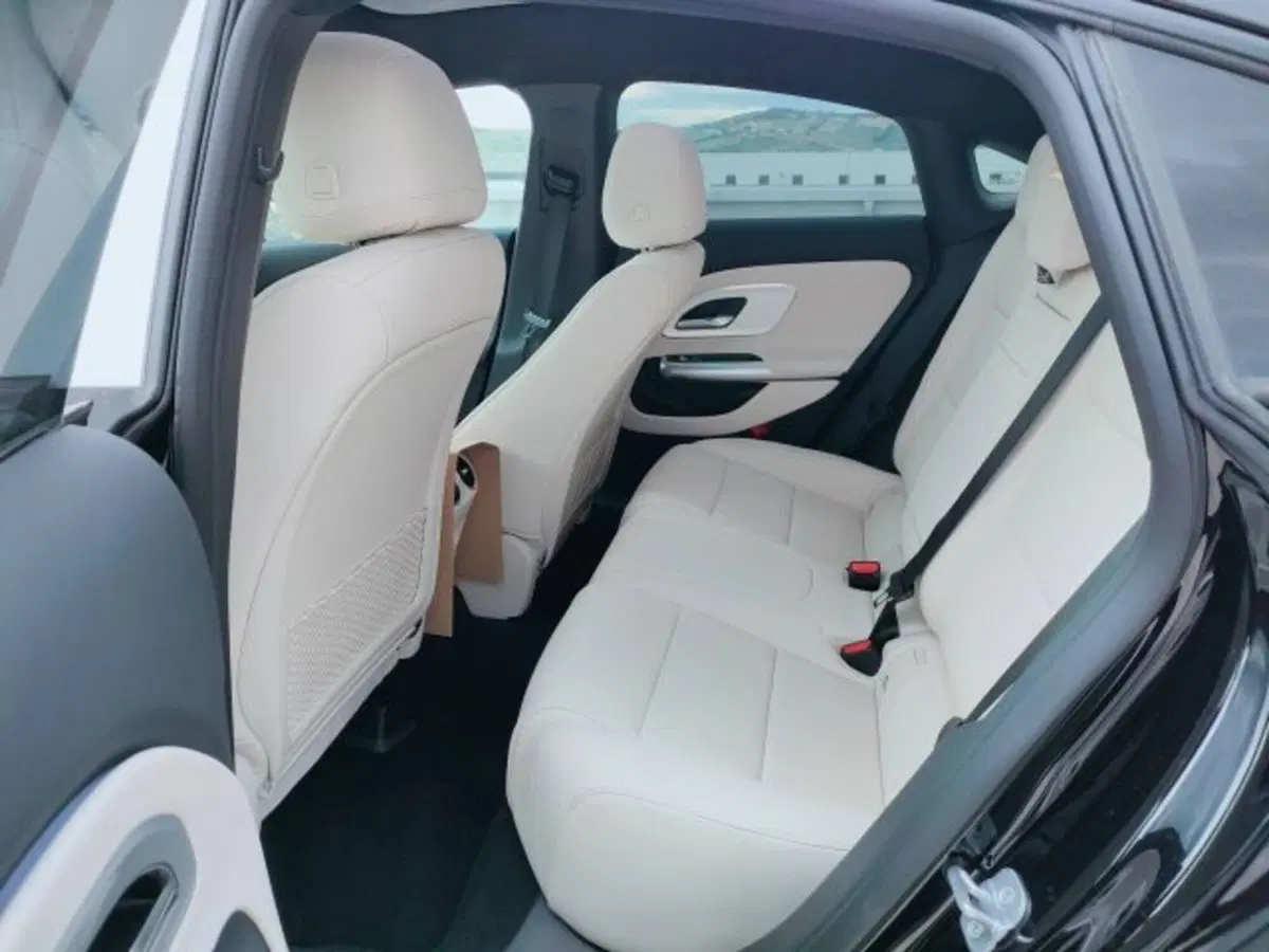 Mercedes-Benz CLA nuova a Teramo (11)