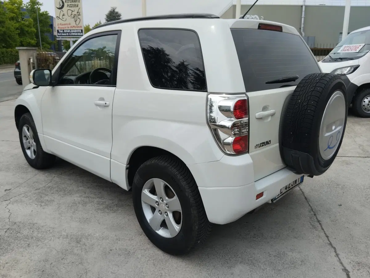Suzuki Grand Vitara usata a Asti (3)