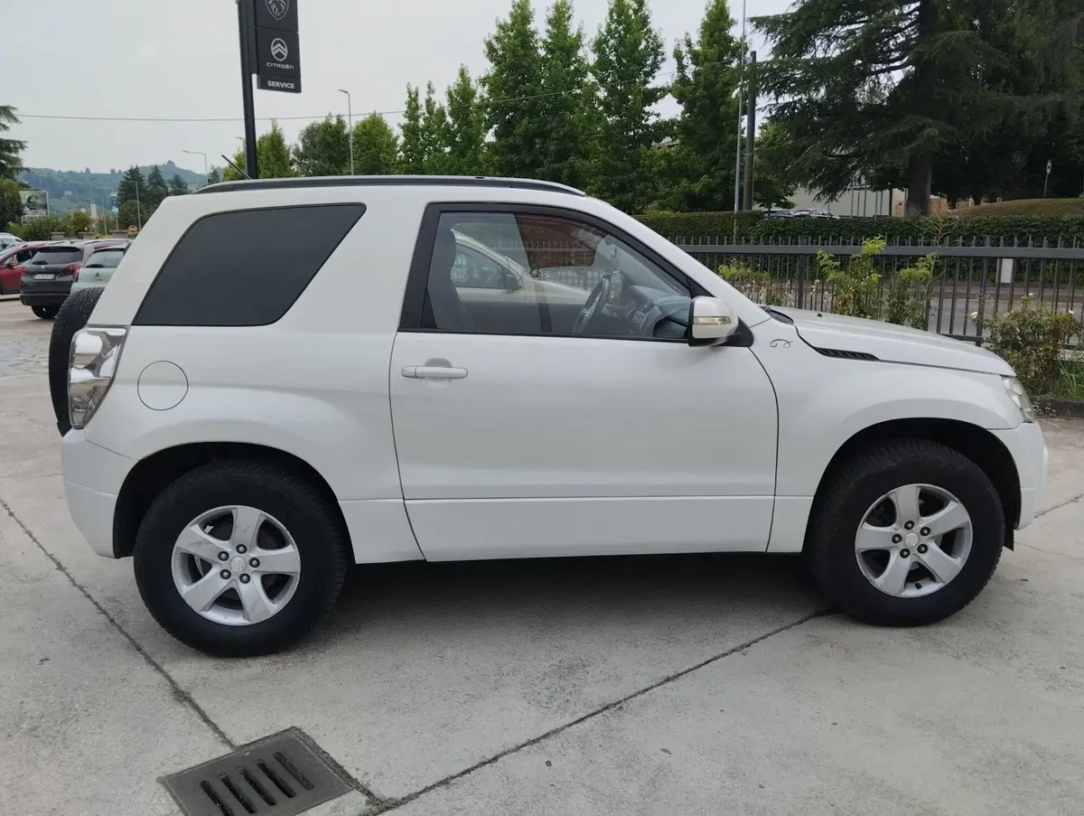 Suzuki Grand Vitara usata a Asti (5)