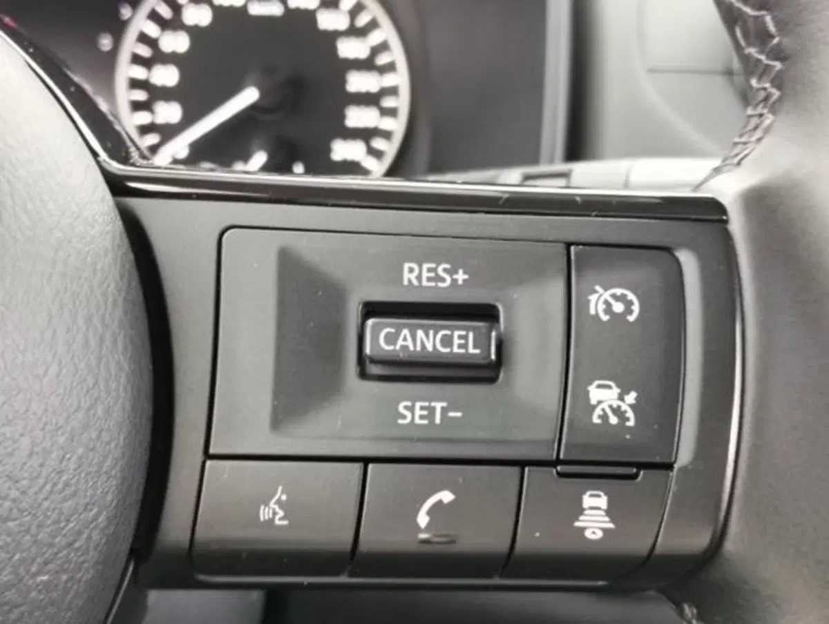 Nissan Qashqai usata a Como (11)