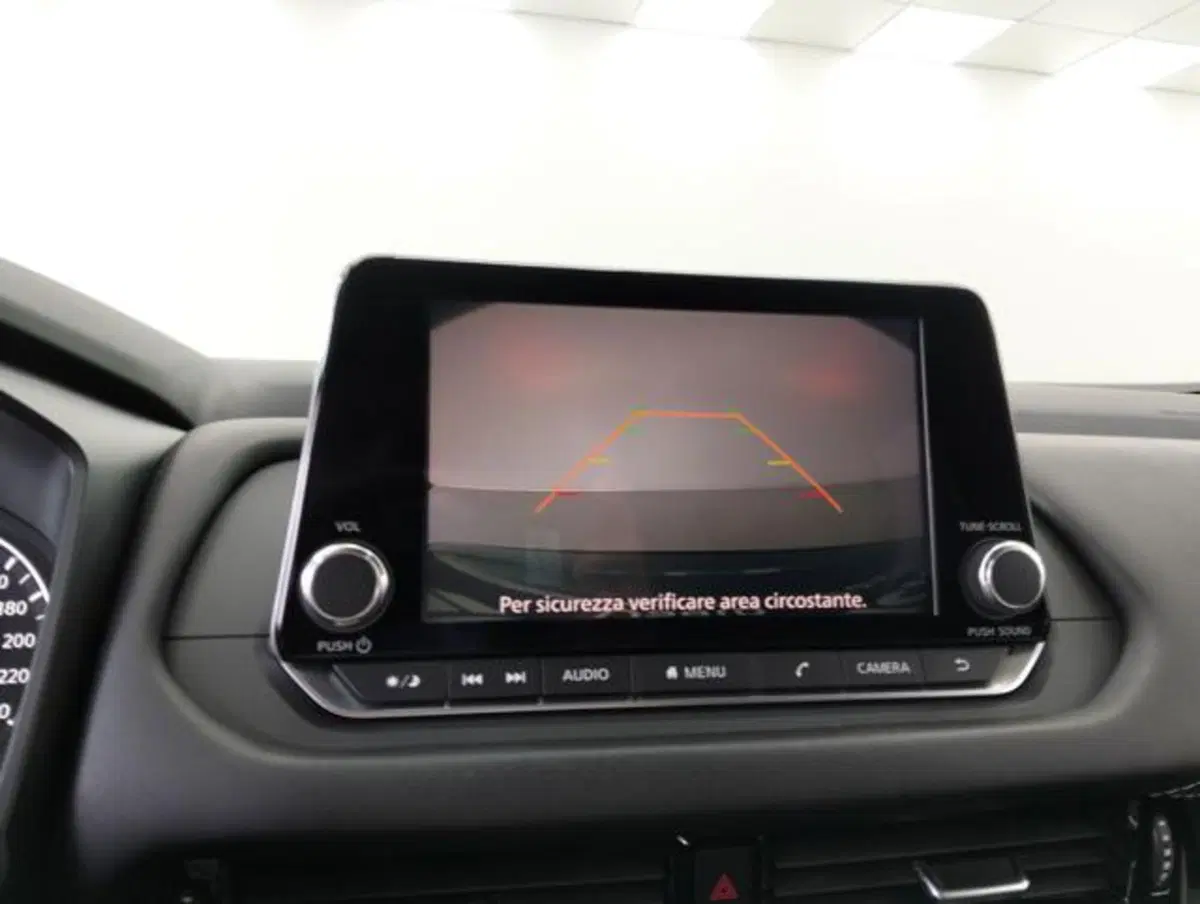 Nissan Qashqai usata a Como (15)