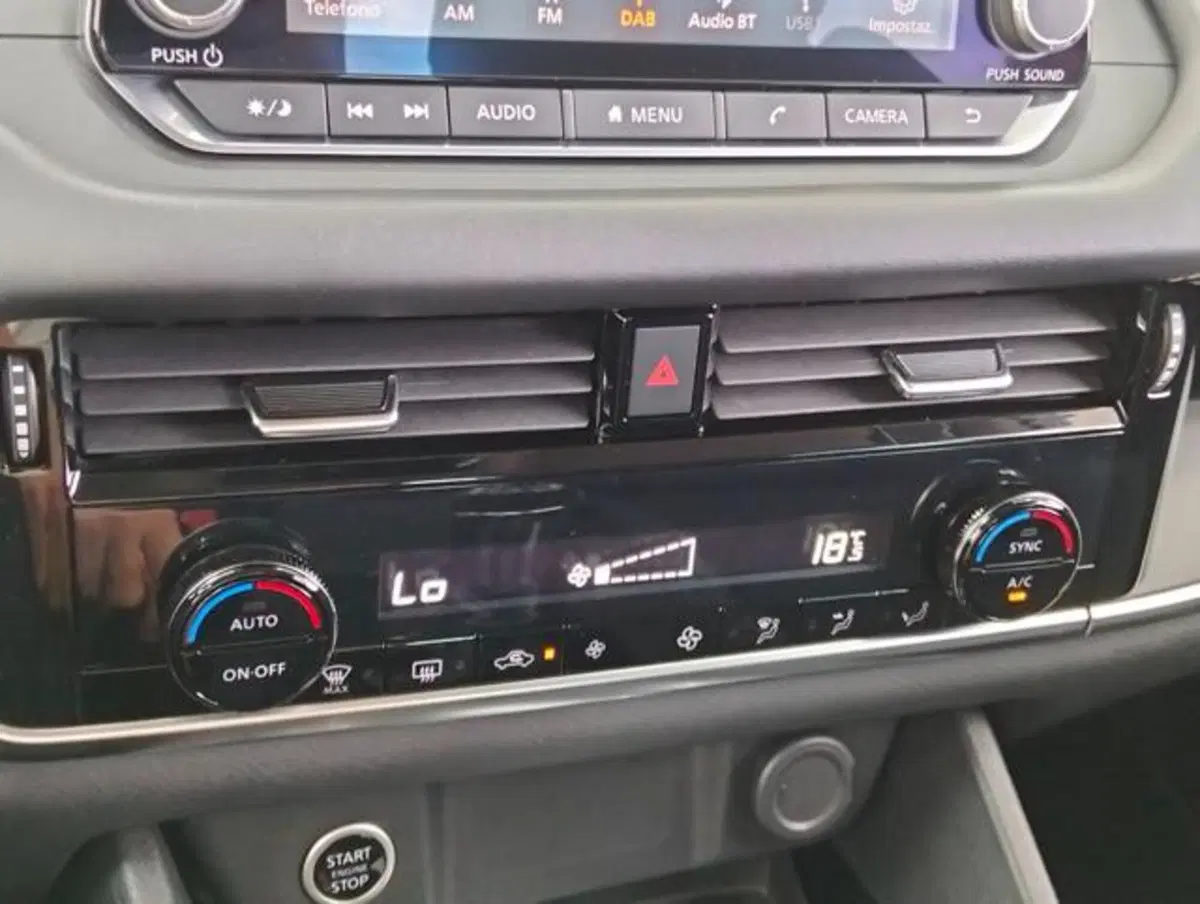 Nissan Qashqai usata a Como (16)