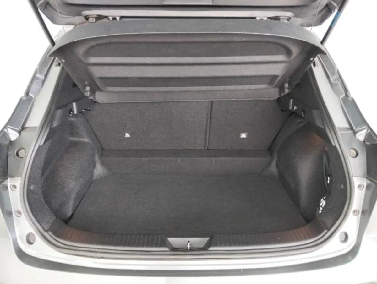 Nissan Qashqai usata a Como (17)