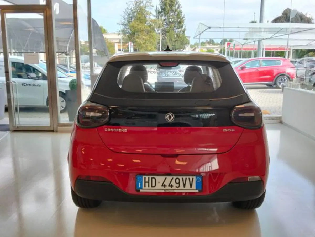 Dongfeng Box  nuova a Como (3)