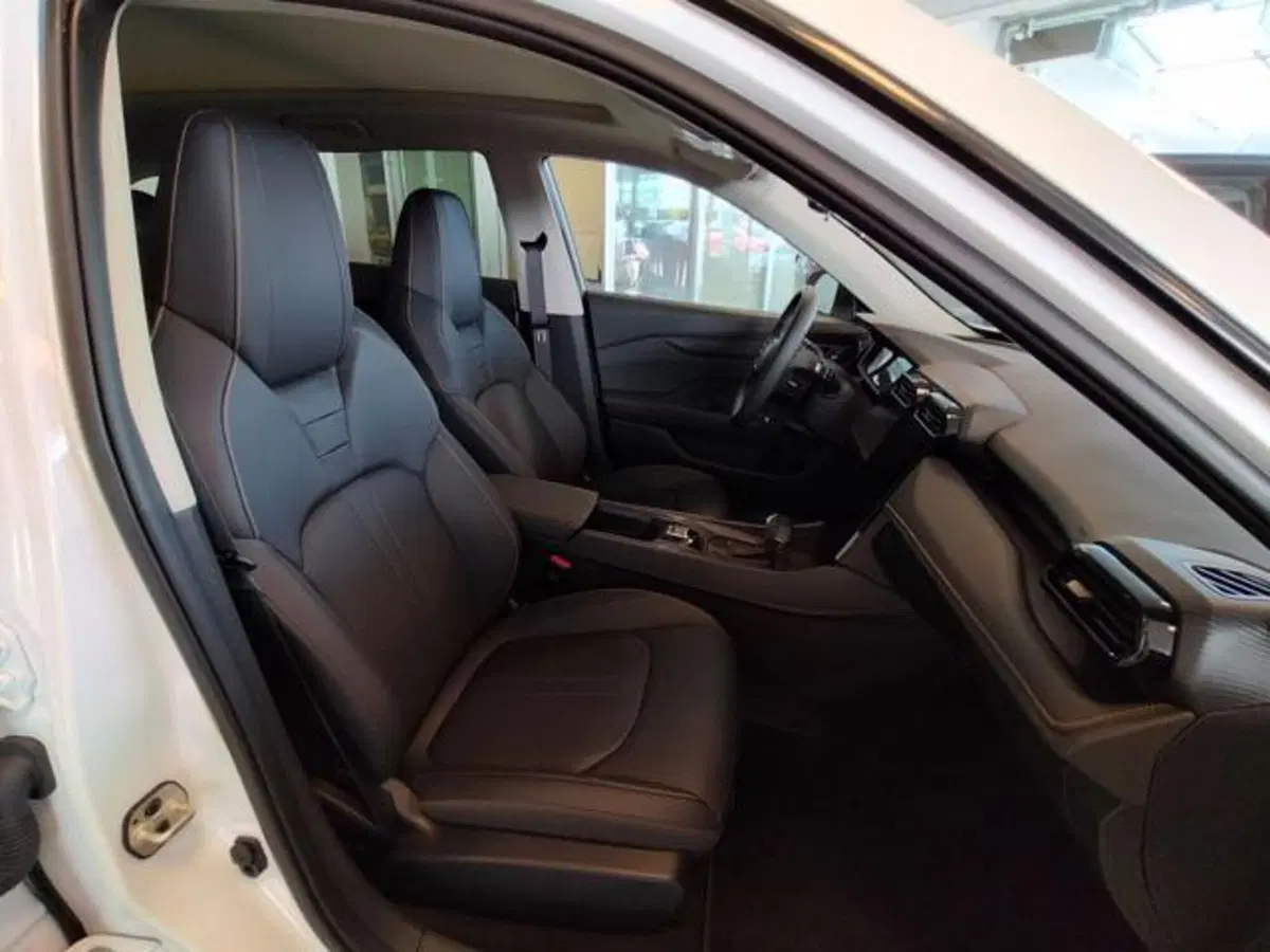 Dongfeng Mage  nuova a Como (3)