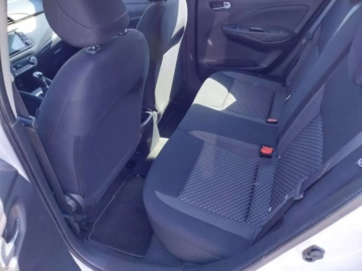 Nissan Micra usata a Firenze (8)