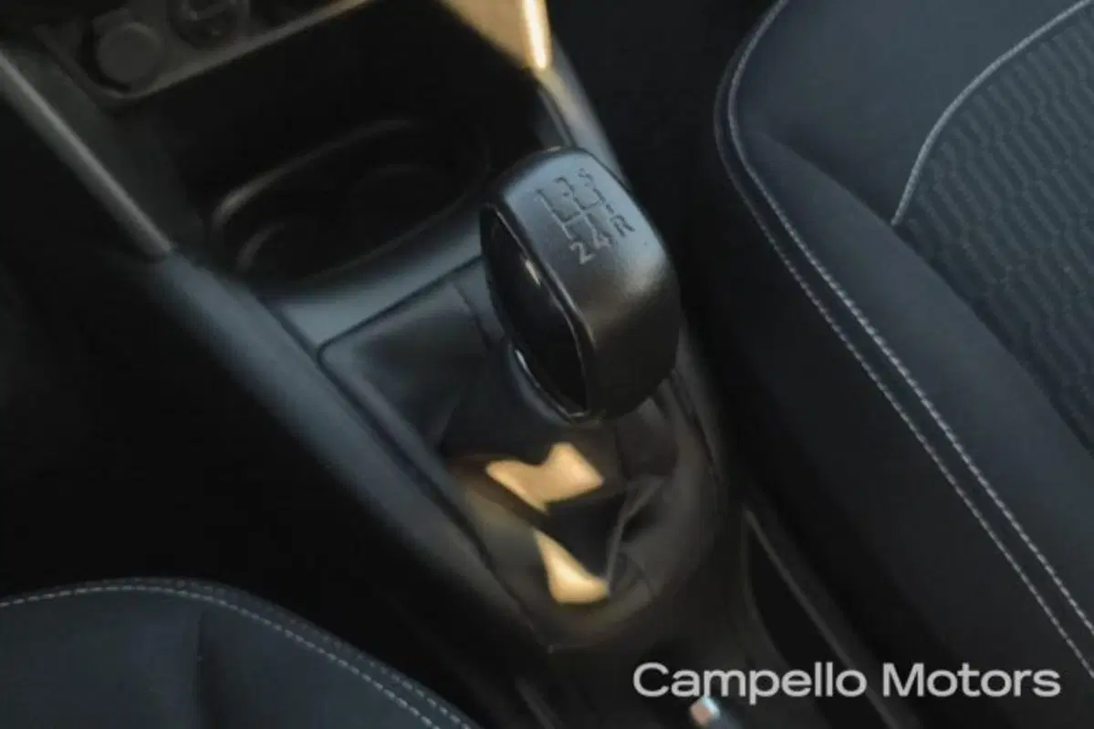 Peugeot 208 usata a Venezia (13)