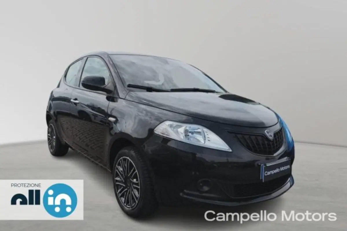 Lancia Ypsilon usata a Venezia