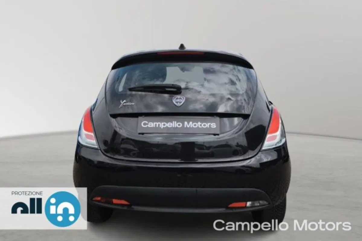 Lancia Ypsilon usata a Venezia (4)