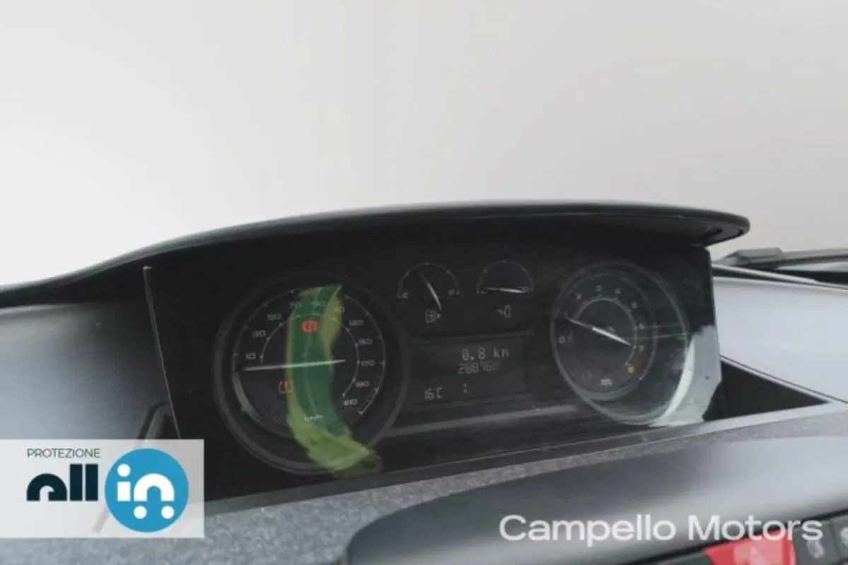 Lancia Ypsilon usata a Venezia (9)