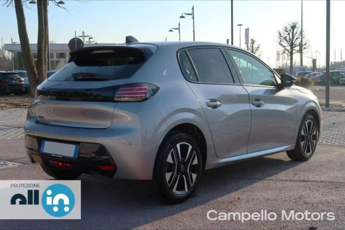 Peugeot 208 usata a Venezia (3)